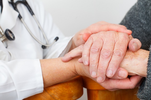Điều trị cho người mắc chứng Parkinson như thế nào?