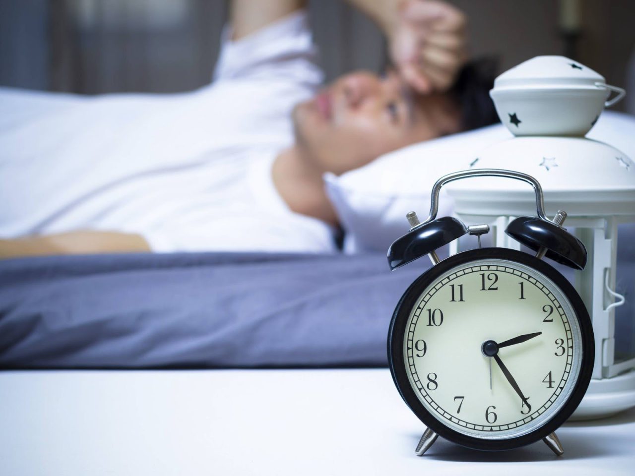 Nguyên nhân khó ngủ là gì? Biện pháp cải thiện giấc ngủ