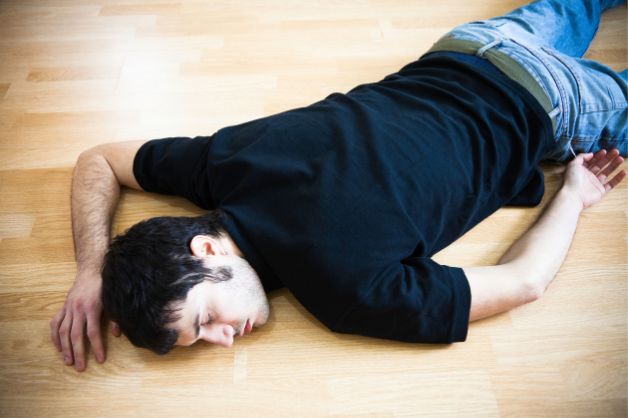 Triệu chứng tai biến mạch máu não ở người trẻ