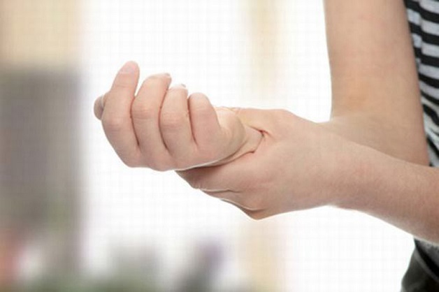 Bệnh Parkinson ở người trẻ là gì?