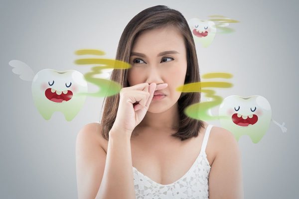 Hôi miệng là tình trạng hơi thở có mùi hôi khi mọi người mở miệng, ăn uống hoặc nói chuyện