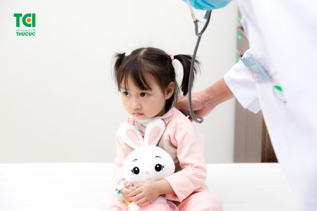 dấu hiệu viêm phế quản ở trẻ