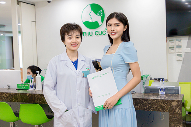 review dán sứ veneer