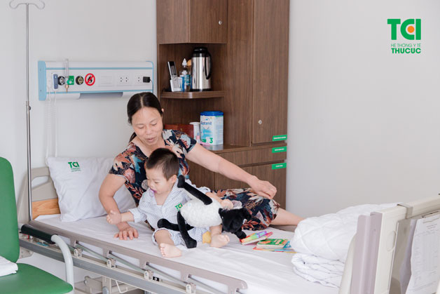 Bé bị cúm A