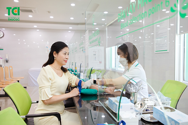 khám nội tiết tiền mãn kinh