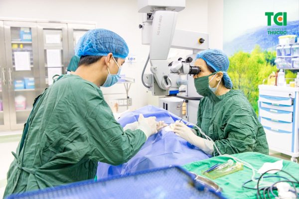 Quy trình kỹ thuật mổ Phaco được thực hiện tại Hệ thống Y tế Thu Cúc TCI