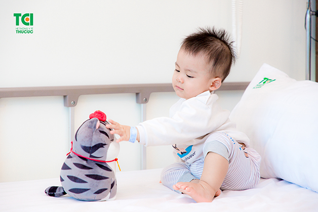 sốt siêu vi ở trẻ