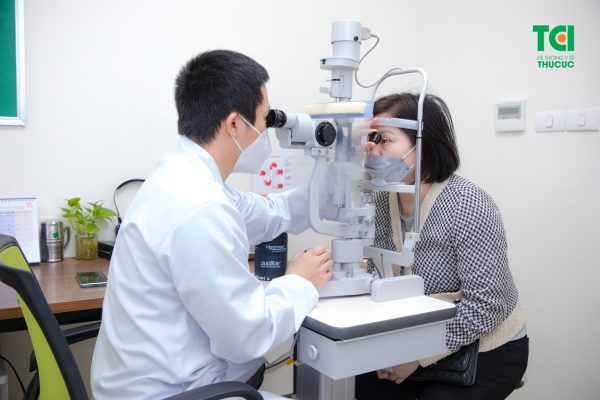 viêm giác mạc sợi