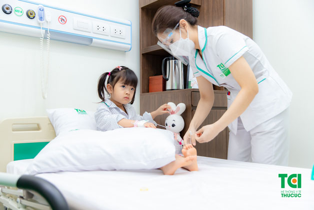 Viêm tai giữa ở trẻ