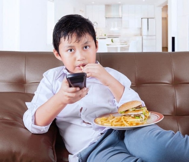bị suy giảm trí nhớ do ăn uống thiếu chất.