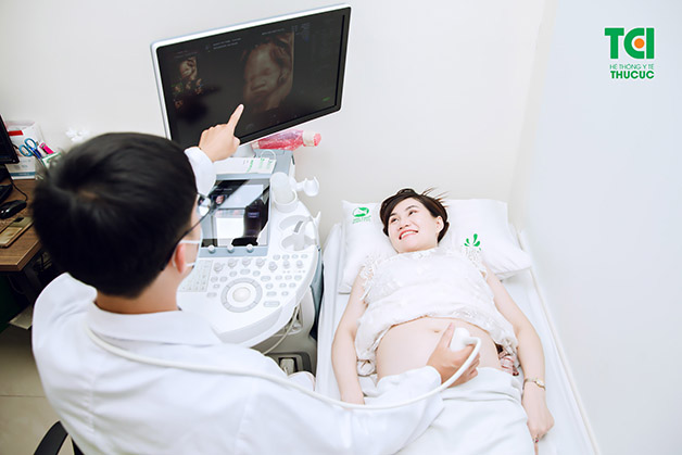 Ở tuần thai thứ 34, bé đã phát triển toàn diện và sẵn sàng cho việc sống ở môi trường ngoài bụng mẹ