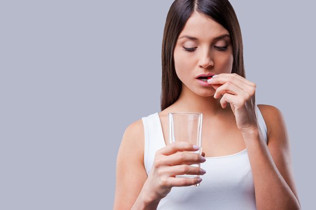 Nấm miệng có thể lây từ trẻ sang mẹ thông qua việc trẻ bú