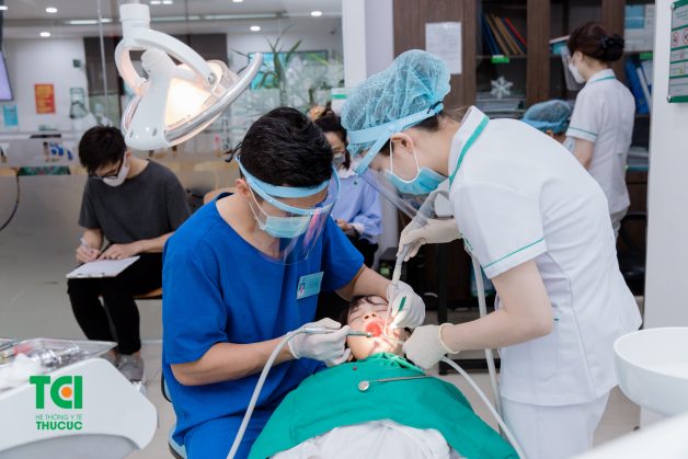 sưng lợi răng hàm