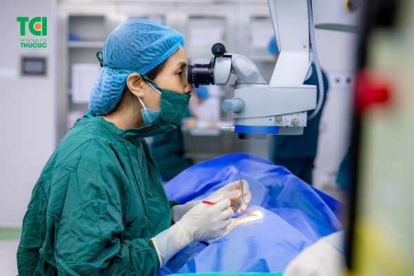 Điều trị thiên đầu thống có thể áp dụng phương pháp nội khoa hoặc ngoại khao tuỳ chỉ định của bác sĩ