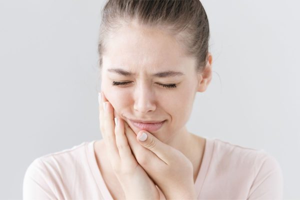 Cao răng là nhân tố hàng đầu dẫn tới các bệnh lý nha khoa nguy hiểm