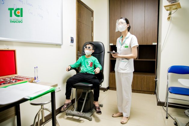 phương pháp ortho k giúp giảm độ cận