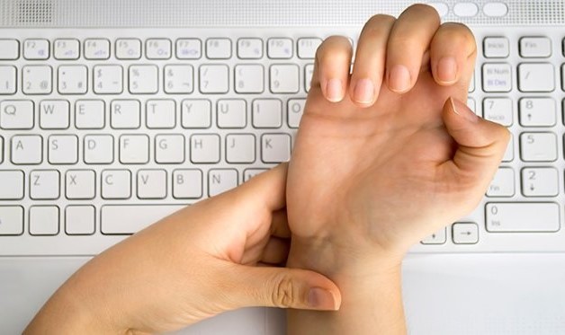 Thư giãn và luyện tập cho cổ tay thường xuyên hơn