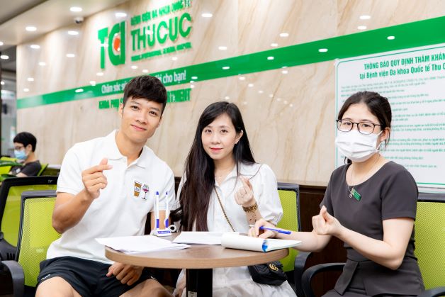 Vợ chồng BTV Đại Cán tin tưởng lựa chọn dịch vụ thai sản trọn gói TCI
