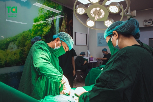 nước ối xanh bẩn