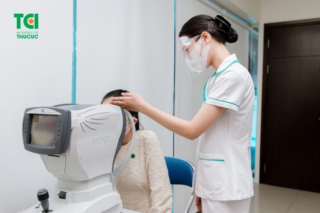 cận thị bẩm sinh có thể điều chỉnh bằng ortho k