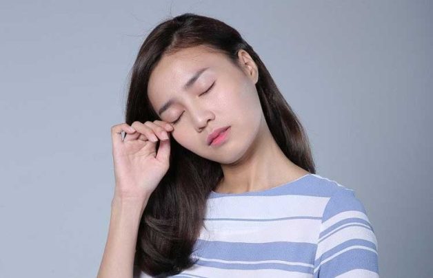 chú ý tới các triệu chứng của tăng nhãn áp