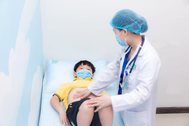 Điều trị khi bé bị tiêu chảy cấp