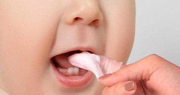 sốt mọc răng ở trẻ