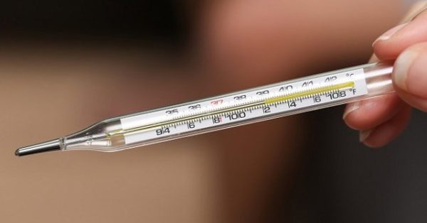 Viêm loét dạ dày gây sốt cao