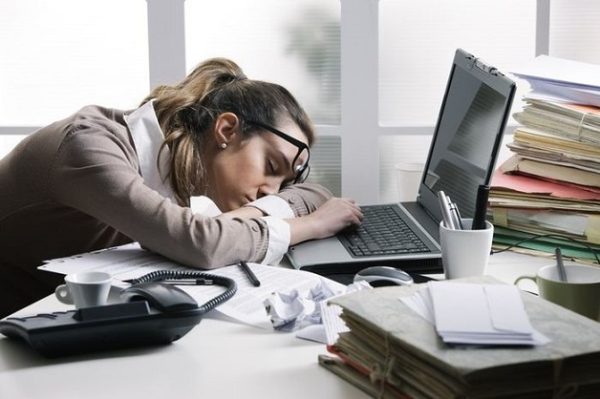 Đột quỵ vì thức khuya đang có xu hướng gia tăng