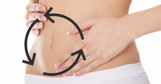 Dùng một lực vừa phải đồng thời hít thở thật sâu khi xoa bóp vùng bụng đau dạ dày.