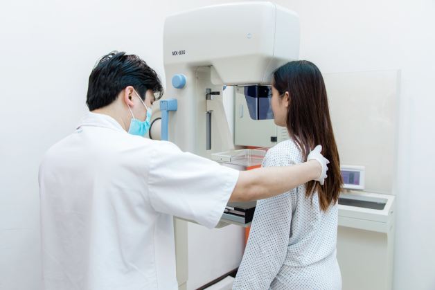 kiểm tra sức khỏe và tầm soát ung thư