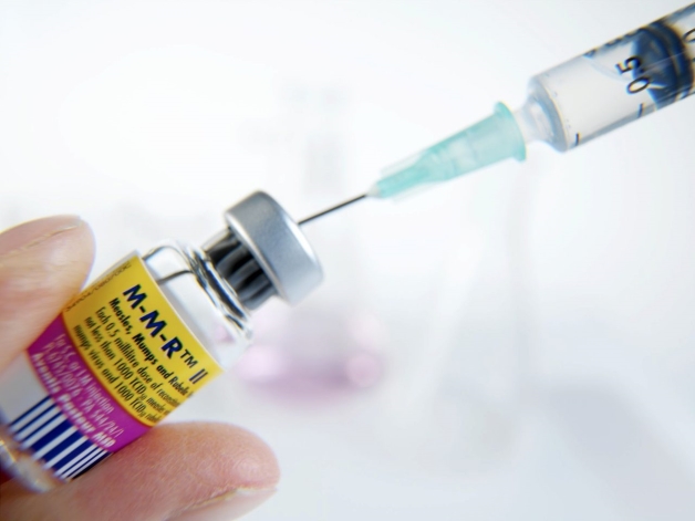 phản ứng sau tiêm sởi quai bị rubella có nguy hiểm không