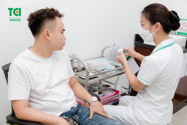 tiêm phòng viêm não mô cầu cho người lớn ở đâu