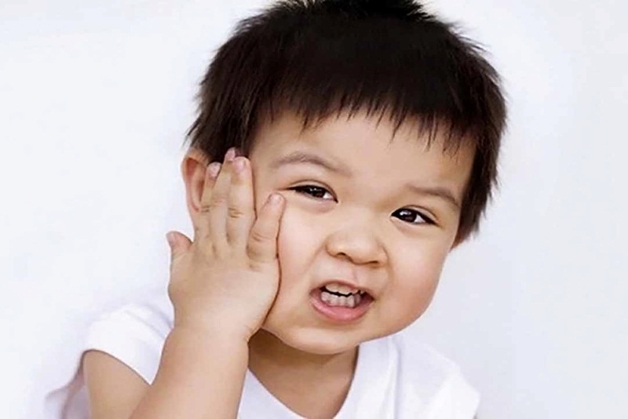 dấu hiệu nhận biết bệnh quai bị