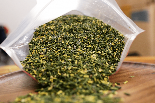 trị mất ngủ bằng trà tâm sen 