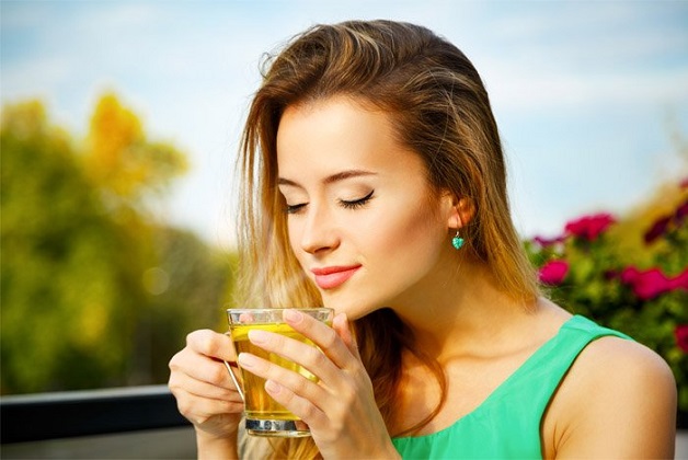 trị mất ngủ bằng trà tâm sen mang lại nhiều tác dụng 