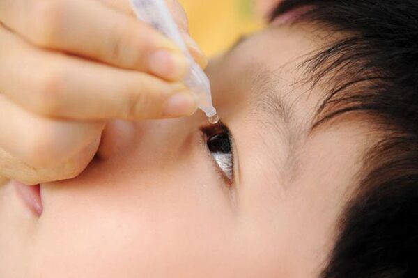 Nếu biết cách, cha mẹ hoàn toàn có thể phòng ngừa viêm kết mạc xảy ra
