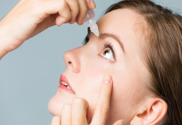 viêm kết mạc sạn vôi điều trị ra sao