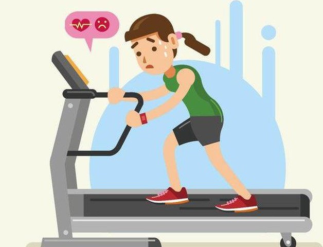 thể thao quá mức, sai tư thế cũng sẽ dẫn đến các vấn đề là dấu hiệu của thoái hóa đốt sống lưng