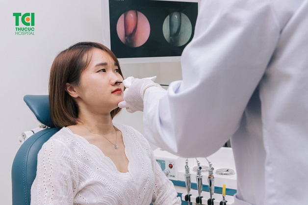 nội soi mũi có đau không