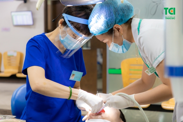Thiếu mầm răng vĩnh viễn