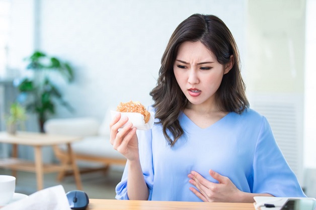 Trào ngược dạ dày và cách chữa trị