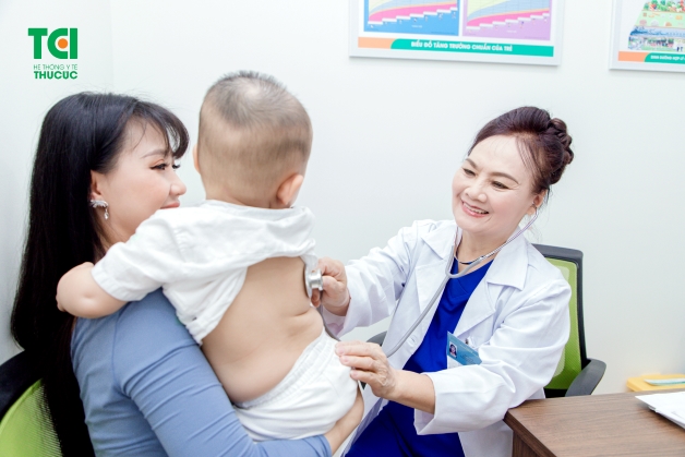 trẻ còi xương nên bổ sung gì