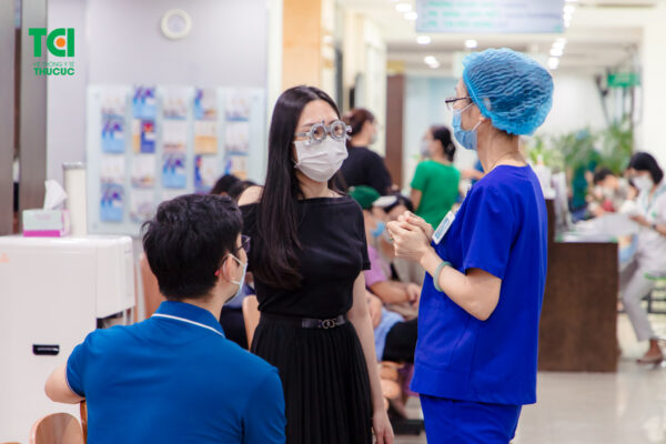 Loạn thị một bên mắt cần được phát hiện sớm