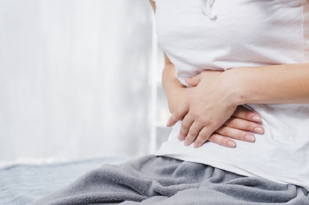 Đau bụng là dấu hiệu khi bị bệnh