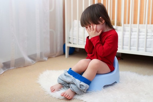 trẻ bị tiêu chảy có triệu chứng gì