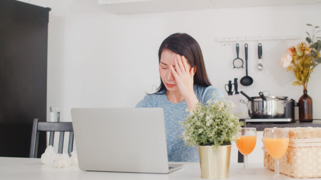 Ít vận động là đối tượng chính của bệnh đau nửa đầu