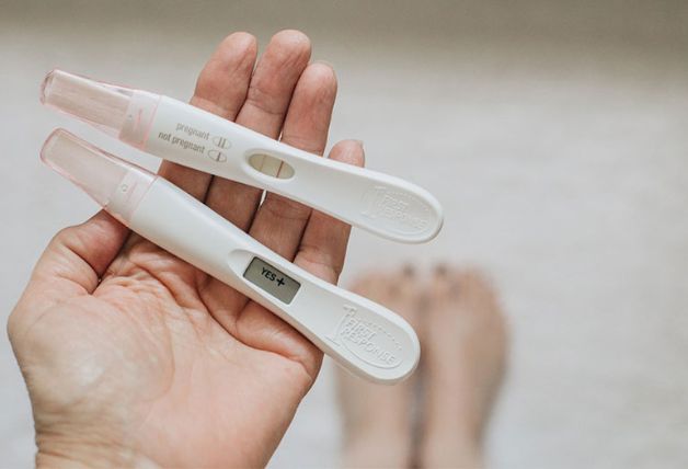 Bị rối loạn kinh nguyệt thử thai 2 vạch