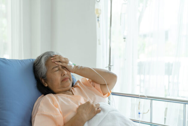 Người cao tuổi thường mắc các triệu chứng sa sút trí tuệ