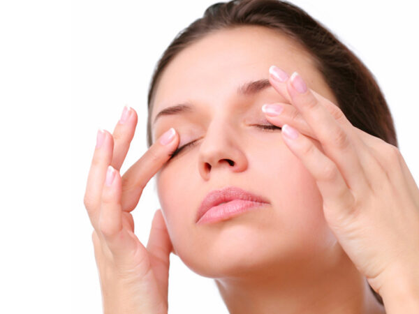 Cách cải thiện viễn thị và loạn thị